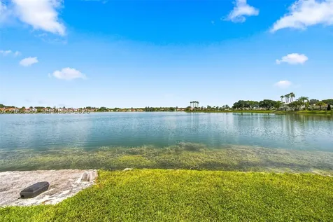 6633 Bayfront Drive Margate FL 33063