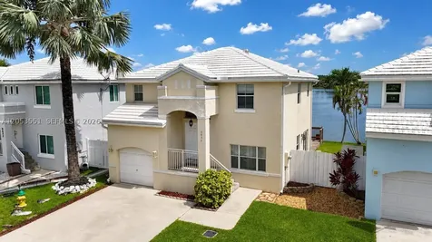 6633 Bayfront Drive Margate FL 33063