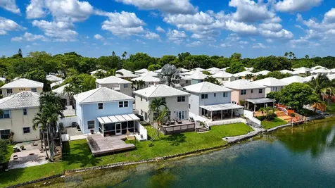 6633 Bayfront Drive Margate FL 33063