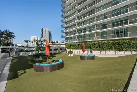 79 SW 12th Street Miami FL 33130