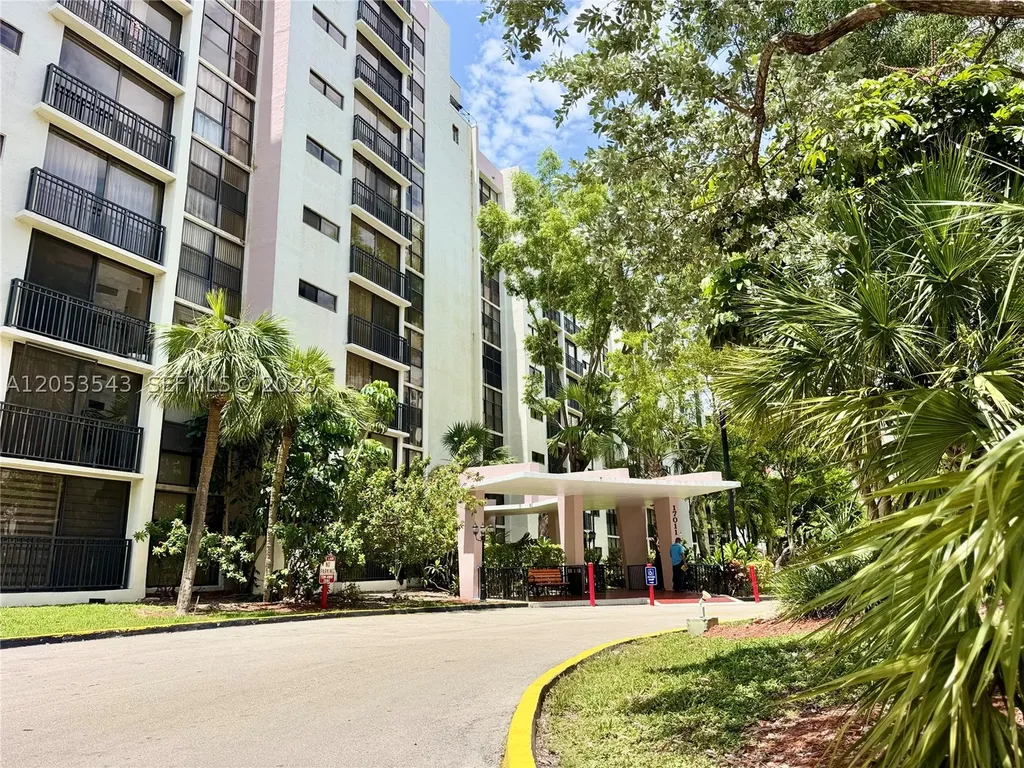 17011 N Bay Road Sunny Isles Beach FL 33160