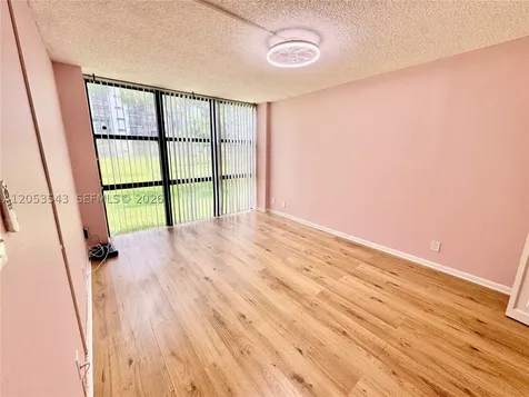 17011 N Bay Road Sunny Isles Beach FL 33160
