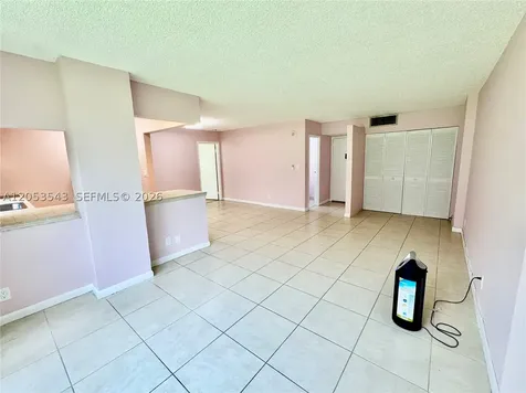 17011 N Bay Road Sunny Isles Beach FL 33160