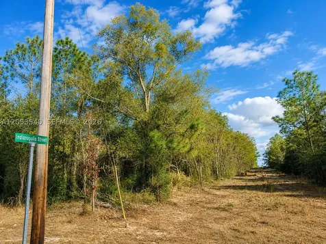 130 Indianapolis Street Palatka FL 32640
