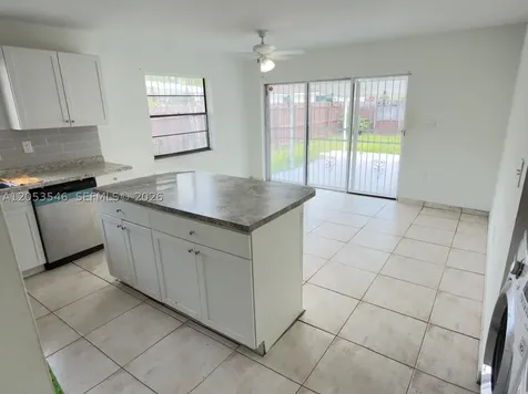6822 SW 130th Avenue Miami FL 33183