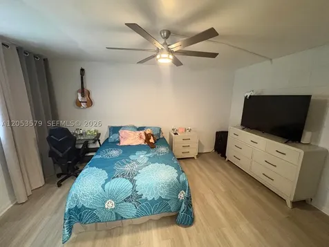 8615 NW 8th Street Miami FL 33126