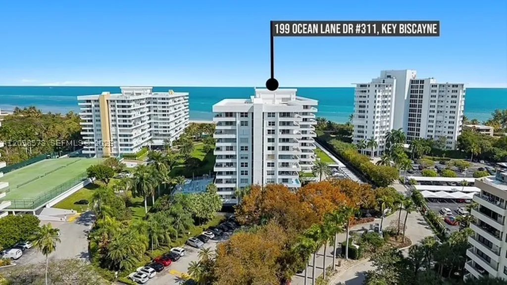 199 Ocean Lane Drive Key Biscayne FL 33149