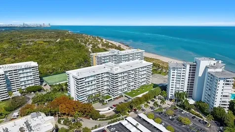 199 Ocean Lane Drive Key Biscayne FL 33149