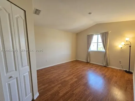 8936 W Flagler Street Miami FL 33174