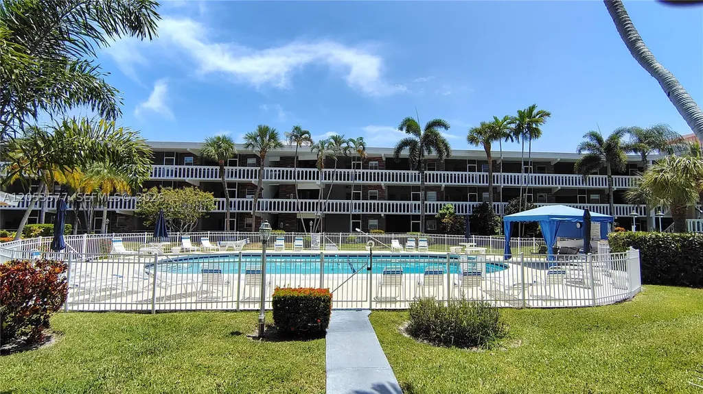 201 NE 14th Avenue Hallandale Beach FL 33009