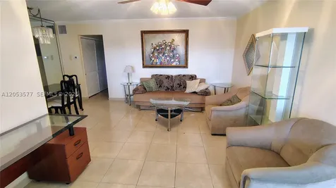 201 NE 14th Avenue Hallandale Beach FL 33009