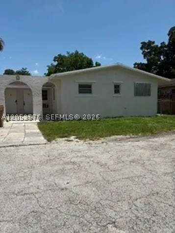 6183 SW 41st Court Davie FL 33314