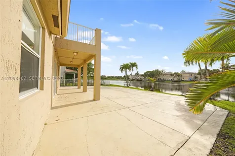 850 NW 168th Avenue Pembroke Pines FL 33028