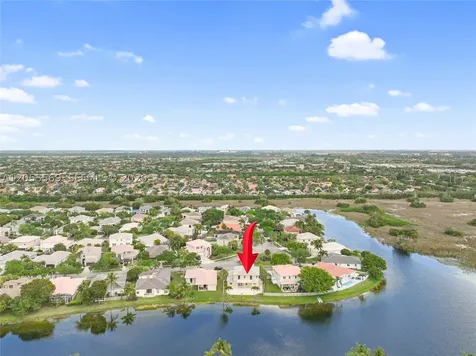 850 NW 168th Avenue Pembroke Pines FL 33028