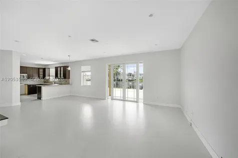 850 NW 168th Avenue Pembroke Pines FL 33028