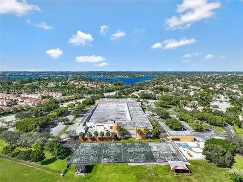 850 NW 168th Avenue Pembroke Pines FL 33028