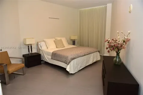 15811 Collins Avenue Sunny Isles Beach FL 33160