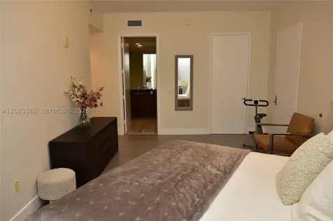 15811 Collins Avenue Sunny Isles Beach FL 33160