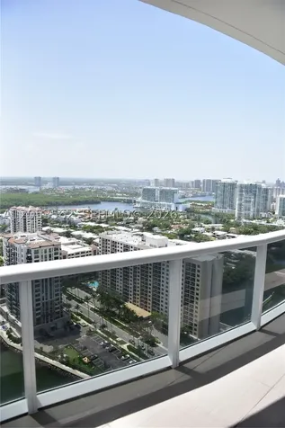 15811 Collins Avenue Sunny Isles Beach FL 33160