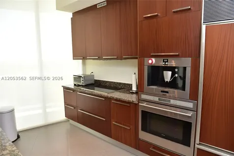 15811 Collins Avenue Sunny Isles Beach FL 33160