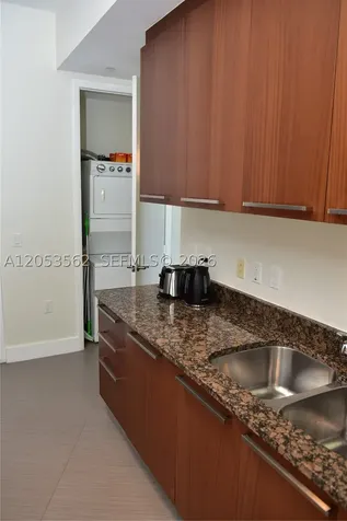 15811 Collins Avenue Sunny Isles Beach FL 33160