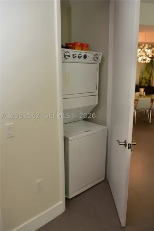 15811 Collins Avenue Sunny Isles Beach FL 33160