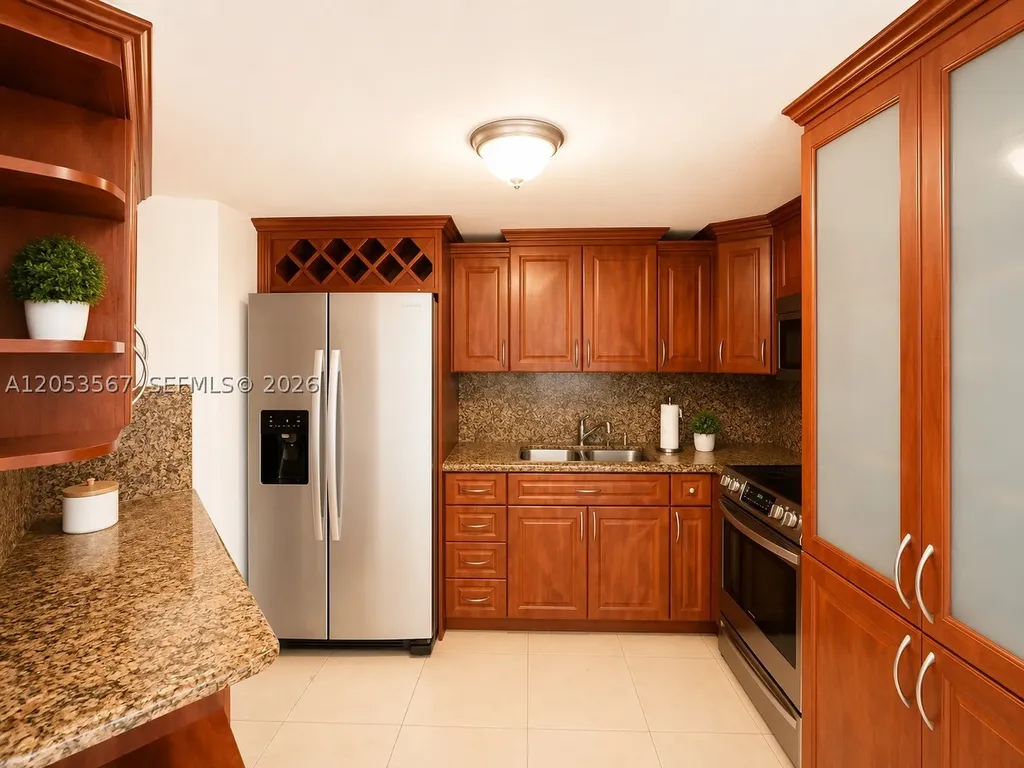 825 Brickell Bay Drive Miami FL 33131