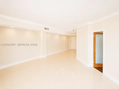 825 Brickell Bay Drive Miami FL 33131