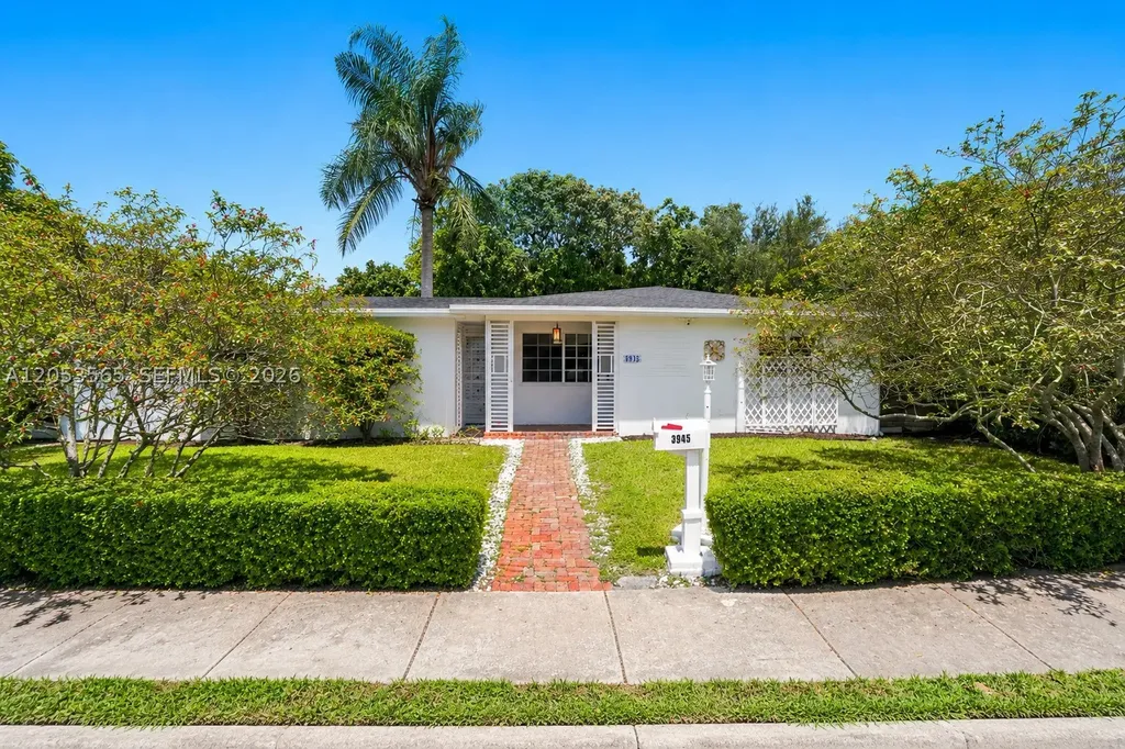 3945 SW 61st Avenue Miami FL 33155