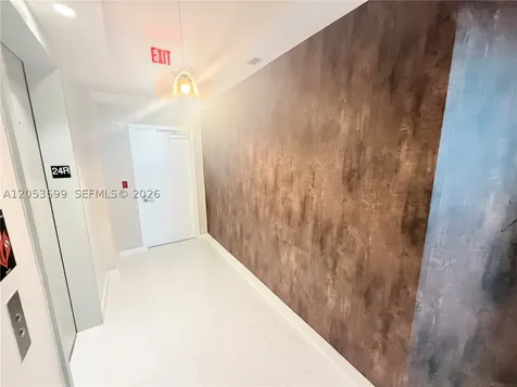 851 NE 1st Avenue Miami FL 33132