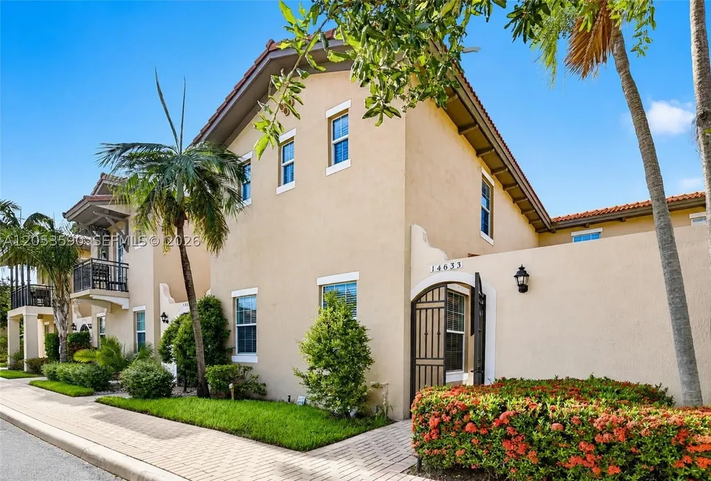 14633 SW 13th Street Pembroke Pines FL 33027