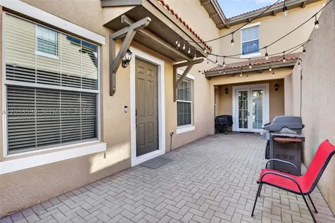 14633 SW 13th Street Pembroke Pines FL 33027