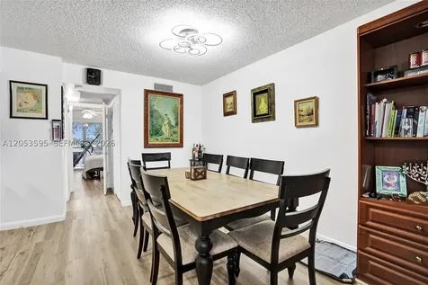208 Greenbrier C West Palm Beach FL 33417