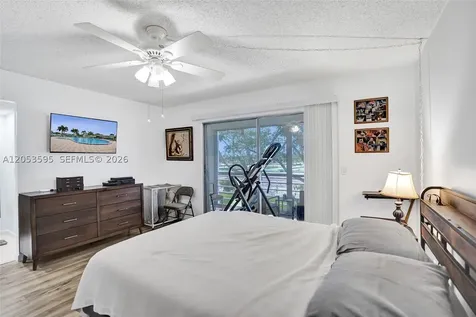 208 Greenbrier C West Palm Beach FL 33417