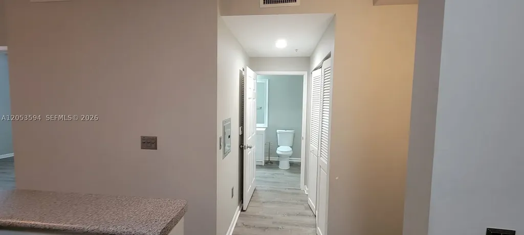 Hollywood FL 33020