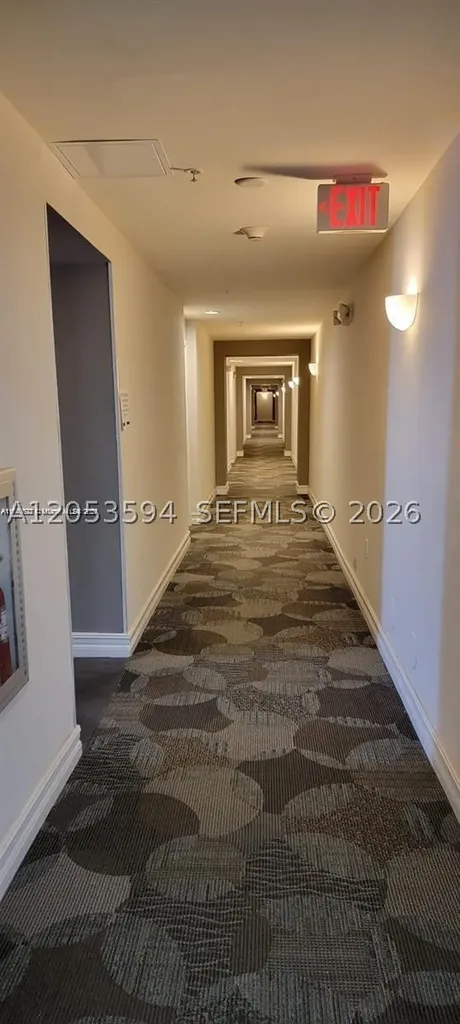 Hollywood FL 33020