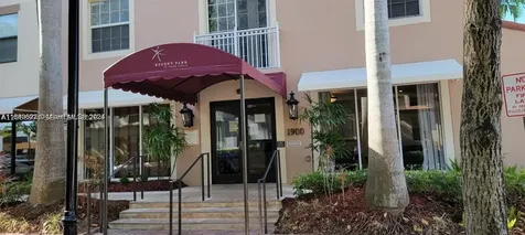 Hollywood FL 33020