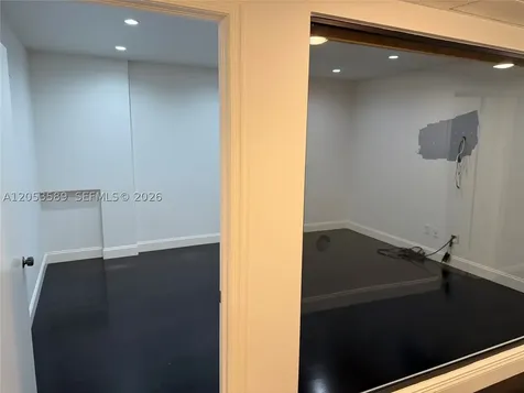 4627 Ponce De Leon Boulevard Coral Gables FL 33146