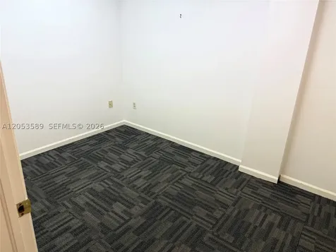 4627 Ponce De Leon Boulevard Coral Gables FL 33146