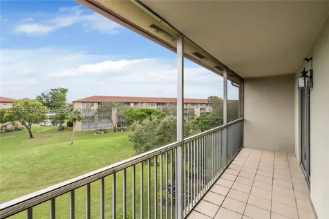 801 SW 133rd Terrace Pembroke Pines FL 33027