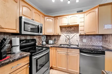 801 SW 133rd Terrace Pembroke Pines FL 33027