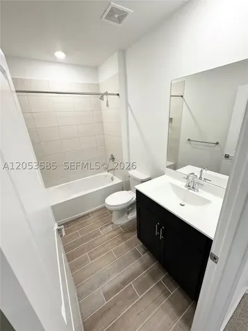 120 NE 13th Terrace Homestead FL 33033