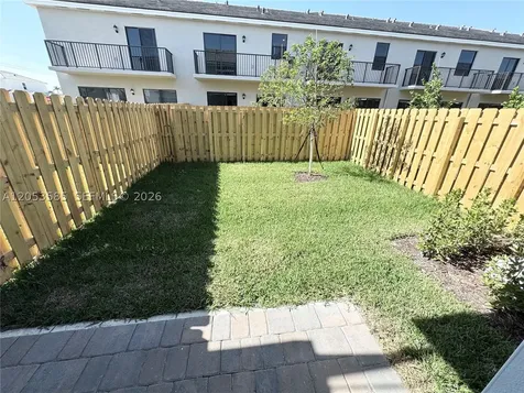 120 NE 13th Terrace Homestead FL 33033