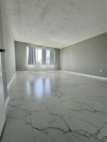 6930 Miami Gardens Drive Hialeah FL 33015