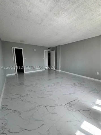 6930 Miami Gardens Drive Hialeah FL 33015