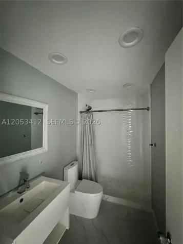 6930 Miami Gardens Drive Hialeah FL 33015