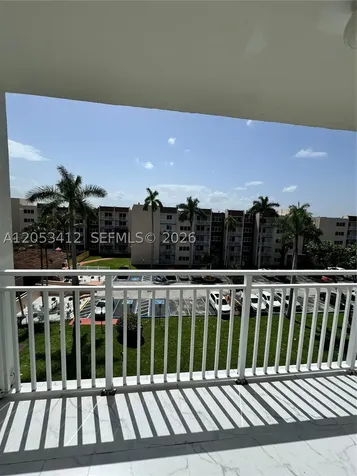 6930 Miami Gardens Drive Hialeah FL 33015