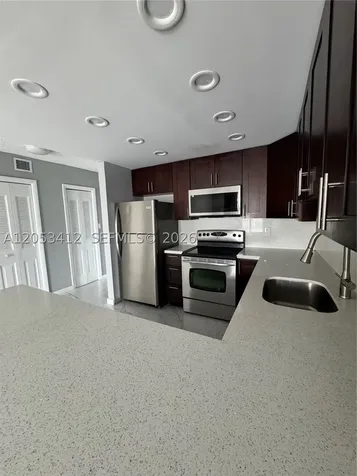 6930 Miami Gardens Drive Hialeah FL 33015