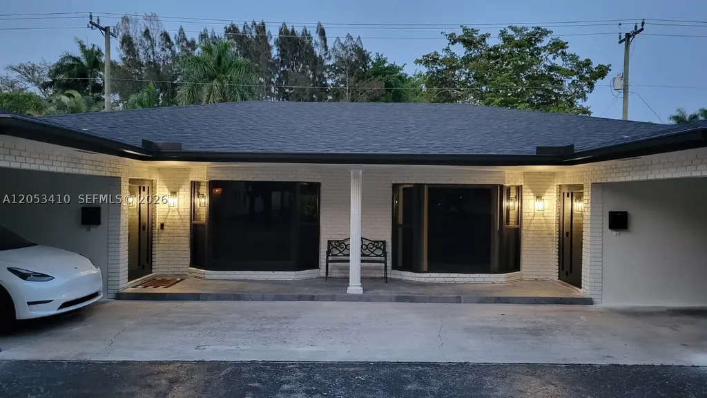 400 NW 65th Avenue Plantation FL 33317