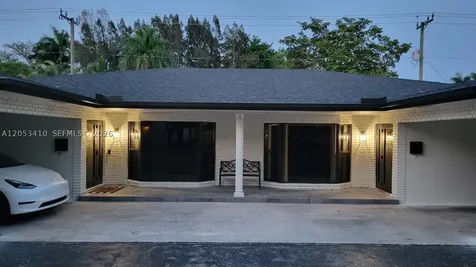 400 NW 65th Avenue Plantation FL 33317